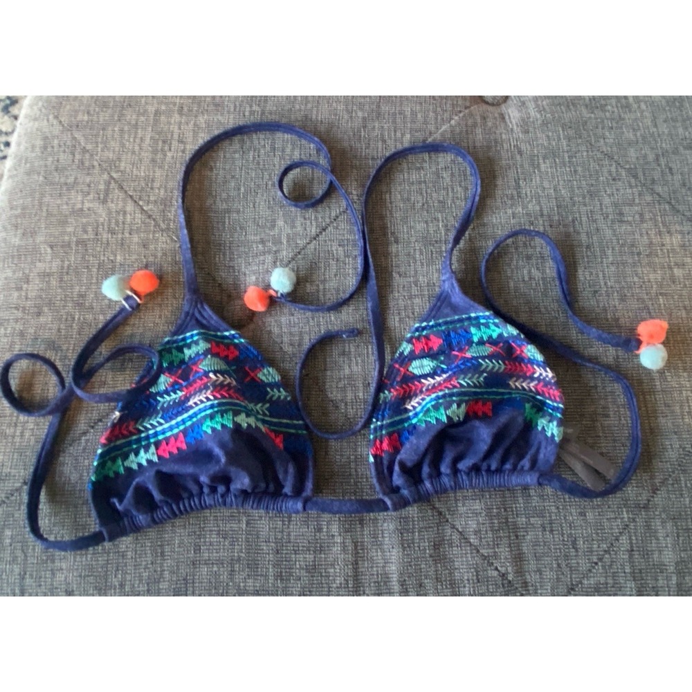 Aerie Bikini Top Blue With Stitching And Pom-Poms‎ Details Sz Small.